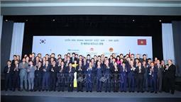 Thủ tướng Nguyễn Xuân Phúc dự Diễn đàn Doanh nghiệp Việt Nam-Hàn Quốc